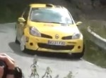 【動画】ラリーレースにまさかの“◯◯◯”が乱入！　「忍者かよ」