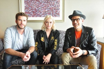 『インデペンデンス・デイ』主要キャストがこっそり明かした「ロバート・エメリッヒ最高かよ！」と思った瞬間とは？