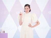 muiceの推しコスメは？　河北麻友子がプライベートのメイク事情を語る