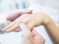 もうそろそろ？　女子が「彼氏との結婚を意識する瞬間」4つ