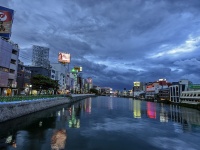 夕暮れの福岡市街（Al Caseさん撮影,Flickrより）