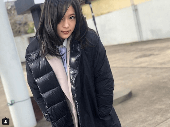 川口春奈 黒髪が可愛いすぎる歓喜の嵐 見た瞬間キュンとした 断然黒髪 1ページ目 デイリーニュースオンライン