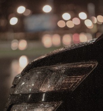 「4歳の娘を自転車の後ろに乗せて走るシングルマザーの私。ワゴン車の中年男性に声をかけられて...」（埼玉県・40代女性）