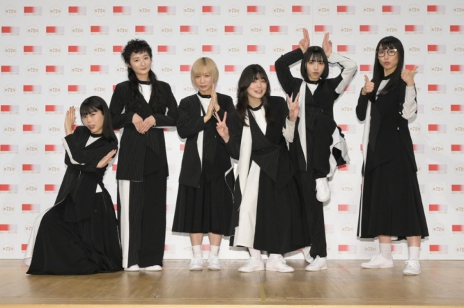 BiSH・アイナ・ジ・エンド、リンリン、モモコグミカンパニー、セントチヒロ・チッチ、アユニ・D、ハシヤスメ・アツコ⒞第72回NHK紅白歌合戦