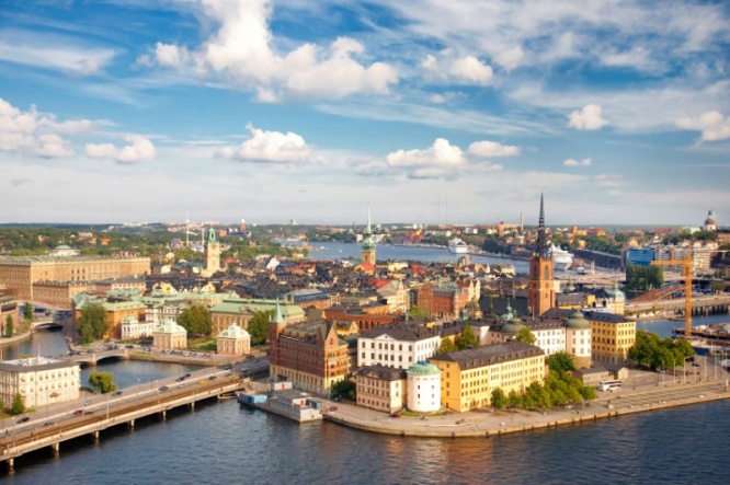 iStock_000018732106_Small