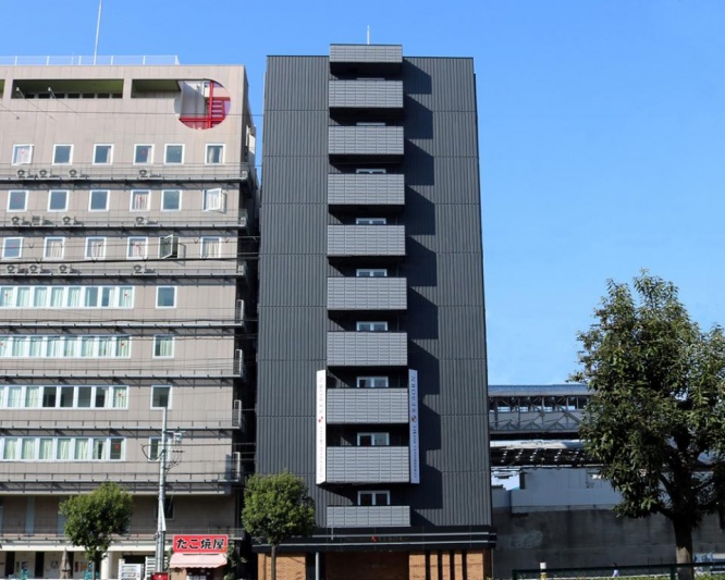 UNIVERSAL HOTEL REBORNの外観