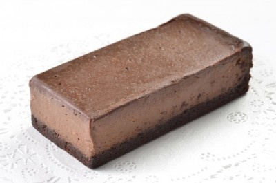 【東京土産】濃厚なチョコレートが口の中でとろける！　エレガントな味わいの「テリーヌショコラ“黒”」