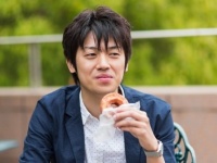 不機嫌の理由！　女性が思わずイラッとする「彼の食事スタイル」3つ