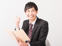 就活中にびっくりした友人の変化5選「茶髪が一斉に黒髪に」「フルメイクして大人っぽく」