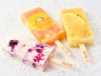 【六本木土産】カラフルで華やかなアイスに胸きゅん！　ナチュラルでヘルシーな「フローズンフルーツバー」