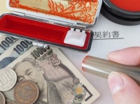 【男女のちがい】結婚を考えていた相手に借金があった場合どうする？