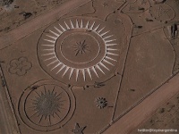 呼び寄せたのか？スイス人男性がミステリーサークルを描いた場所でUFOの目撃情報が相次ぐ（アルゼンチン）