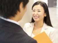 65.9％が選んだのは!?　社会人になってから「出会いのチャンス」は増えた？「減った：●％」！