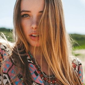 媚びる女は嫌われる