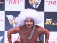 とにかく明るい安村