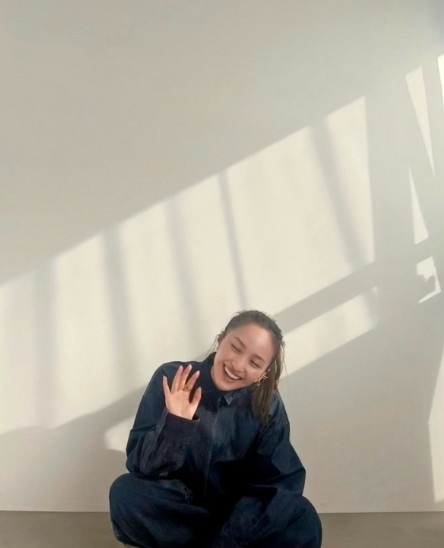 Instagram:百田夏菜子(@kanakomomota_official)より