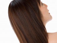 艶のあるサラサラ髪は、女のあこがれ！　女性が髪の毛で悩んでいることって何？