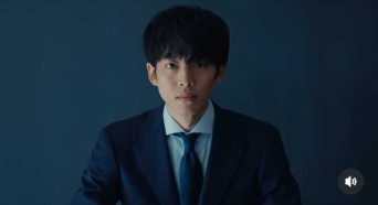 Instagram：松坂桃李 (@tori.matsuzaka.official)より