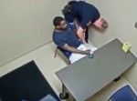 殺人事件の容疑者が警官の拳銃をチラ見。３０秒後…取調室が大混乱！