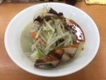 【名店】仲御徒町「富白」鶏と野菜の旨味に辣油が香ばしい『鶏ぶた塩タンメン辛』