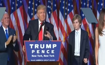 大統領の息子がホワイトハウスに住むのはジョン・F・ケネディ・ジュニア以来初！　バロン君に注目が集まる