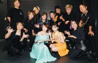 Instagram:趣里(@shuri.and.mg.official)より