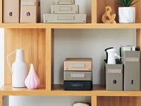 デスク周りをかわいく。ニュアンスカラーで展開するボックス収納「Roomy」登場