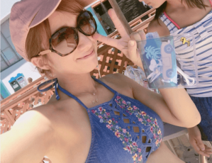 繁栄する テセウス 血 妊婦 水着 ビキニ Timbrepost Com