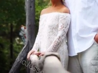 姉の結婚写真に『IT』の殺人ピエロをこっそり紛れ込ませるイタズラが話題ww