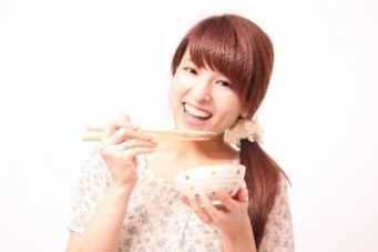 白ごはん「大盛り」VS「少なめ」　男子が好感を抱くのは、どっち？