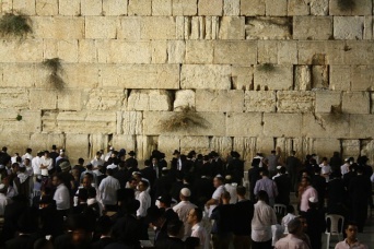 エルサレム「嘆きの壁」に隠された秘密。2000年前の地下室が発見される（イスラエル）