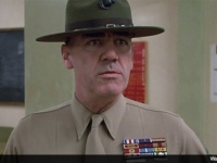 『フルメタル・ジャケット』ハートマン軍曹役R・リー・アーメイの訃報に、共演者やファンから追悼の声続々