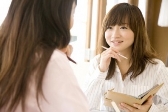 むむっ男の影！　職場の女性に彼氏ができたとわかる瞬間4つ