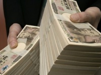 1位は「1,000万円以上」!?　男性が結婚までに貯めたいお金ランキング