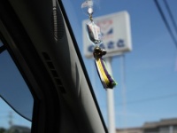 女子がオススメ！　安全運転グッズ4選「バックモニター」「ドライブレコーダー」ほか