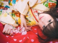 男性に聞いた！　恋人との理想の年越し3選　「こたつでゴロゴロ」「夜景クルーズ」ほか