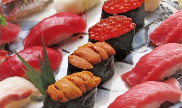 おいしいお寿司どうぞ！
