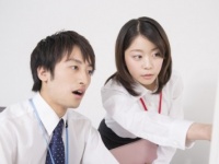 謎すぎるー！　「なんで結婚できたんだろう？」と思う女性のエピソード・6選