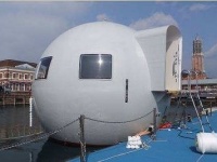 移動式球体型水上ホテル（画像はプレスリリースより）