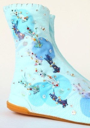 乙女の地下足袋