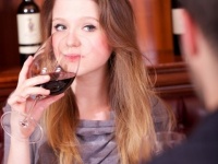 キモいし帰ろうかな……。　合コンで出会った「ダメンズ」の特徴6つ！