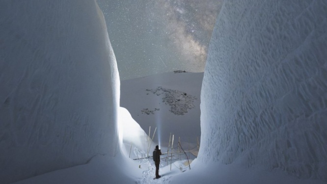 そびえる雪の壁の先には... 富山の写真家が撮影した〝奇跡の1枚〟が2.6万人圧倒「ため息が出るほど美しい」