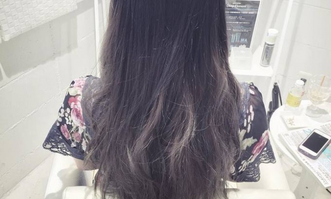 グラデーションも”暗め”で決まり☆秋の大人可愛いグラデーションカラー♪