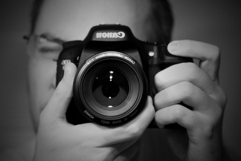 老人の密かな趣味とは？画像は本文とは無関係です（Daniel Dionneさん撮影、flickrより）