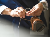 あっやしい～！　「女性の影」を感じる男性の特徴4つ