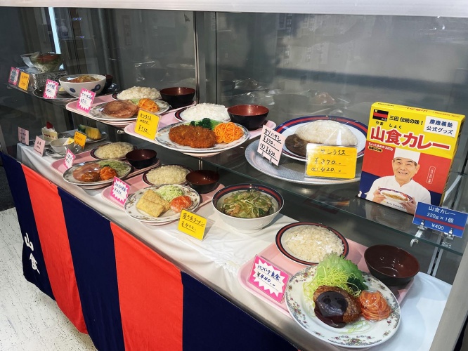 keio-university-cafeteria-pork-cutlet11