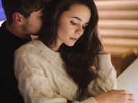 クンクン。はー、いいにおい……。男性が彼女のにおいをかぎたくなる瞬間6つ！