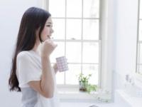 皮膚科医が教える！　「毛穴」の種類と、それぞれの対策法
