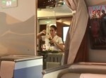 エミレーツ航空ＣＡの闇を見てしまった。　もしかして、飲み残しのシャンパンを！？