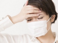 代わりがいない……。体調が悪くても休めなそうな職業4選